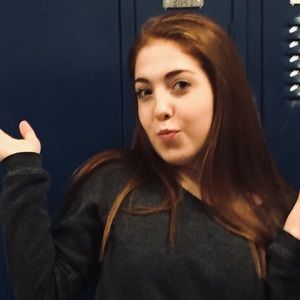 Meet your Posher, Adriana